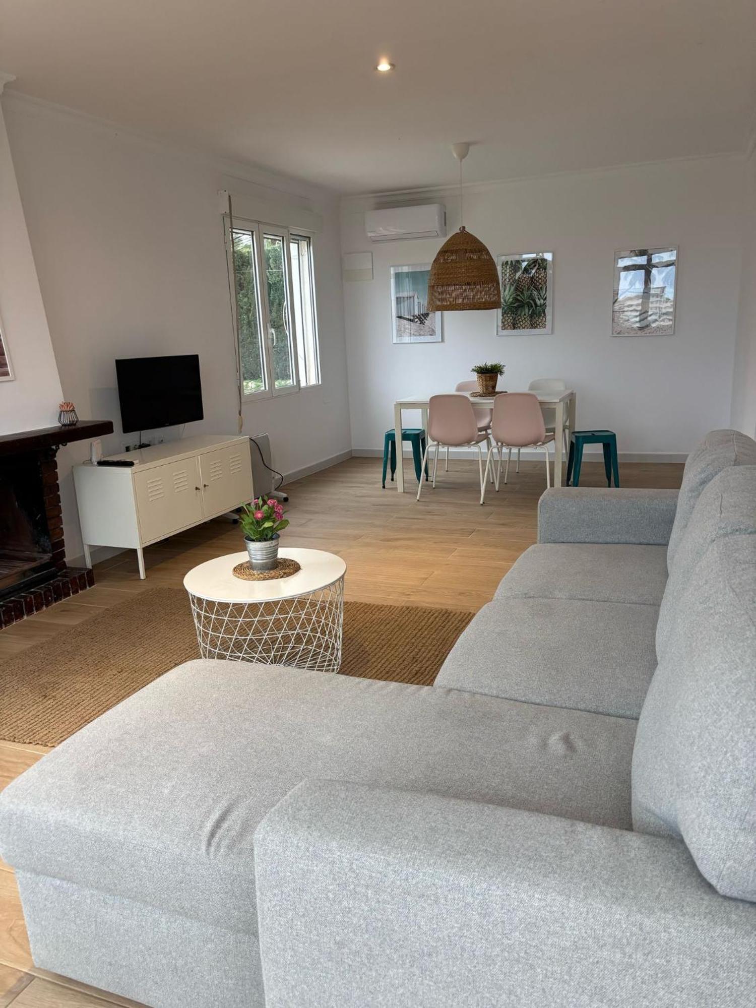 Acogedor Apartamento Junto A La Playa By Bebalmy Jávea Extérieur photo